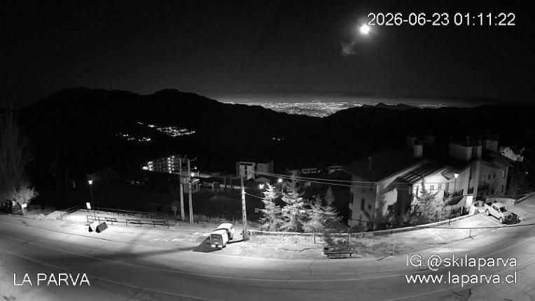 Webcam La Parva: Parva Comercial