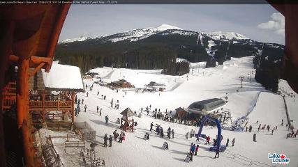 Lake Louise webcam