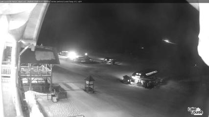 Lake Louise webcam