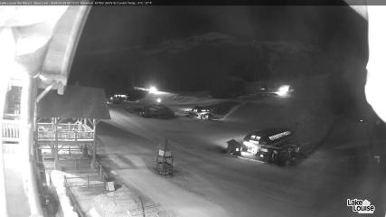 Lake Louise webcam