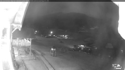 Lake Louise webcam
