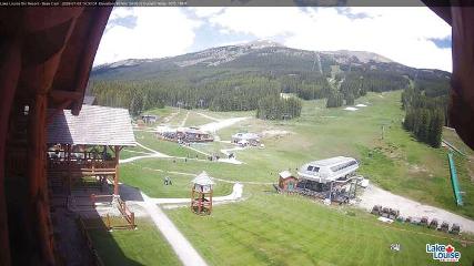Lake Louise webcam