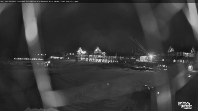 Webcam Lake Louise: Lodge of ten peaks