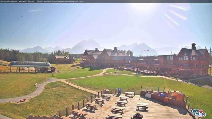Webcam Lake Louise: Lodge of ten peaks
