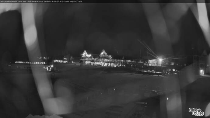 Webcam Lake Louise: Lodge of ten peaks
