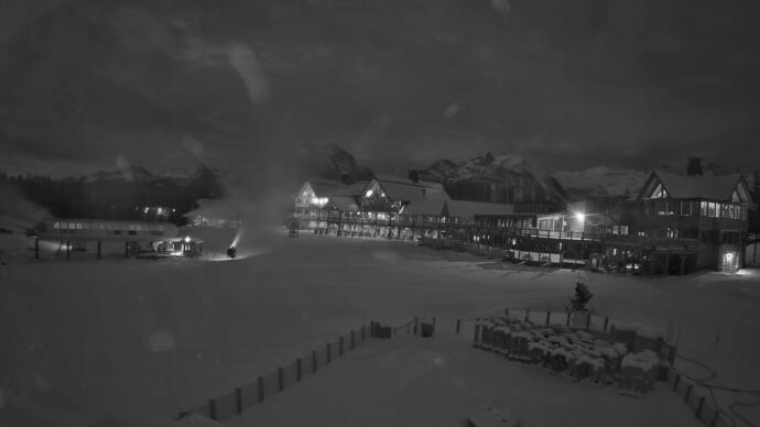Webcam Lake Louise: Lodge of ten peaks