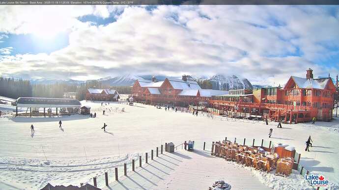 Webcam Lake Louise: Lodge of ten peaks