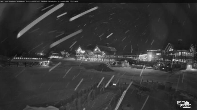 Webcam Lake Louise: Lodge of ten peaks