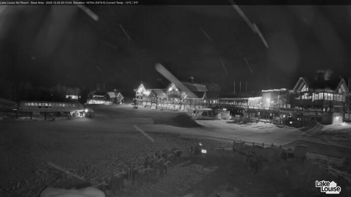 Webcam Lake Louise: Lodge of ten peaks