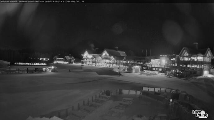 Webcam Lake Louise: Lodge of ten peaks