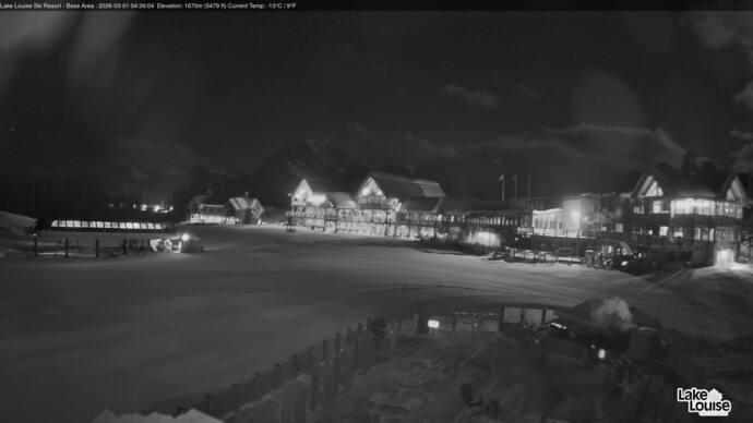 Webcam Lake Louise: Lodge of ten peaks