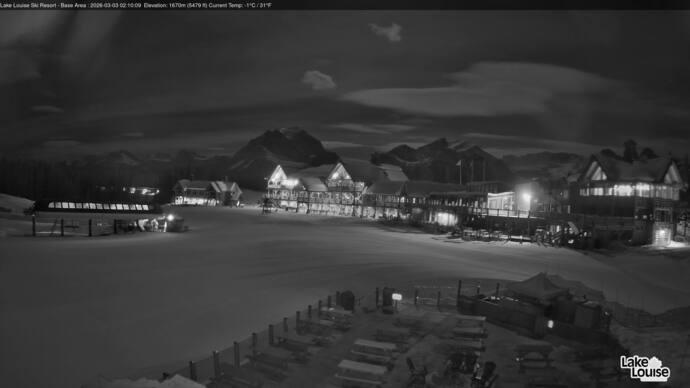 Webcam Lake Louise: Lodge of ten peaks