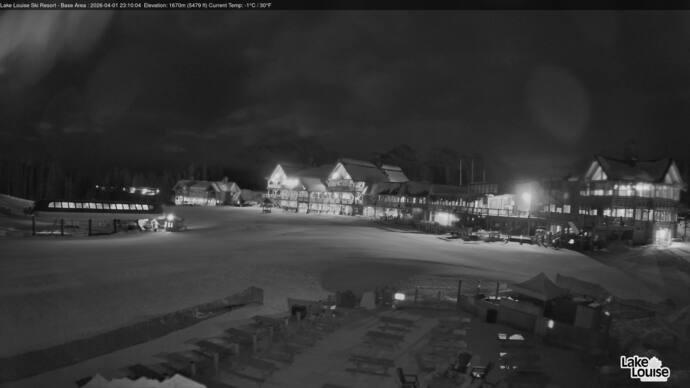 Webcam Lake Louise: Lodge of ten peaks