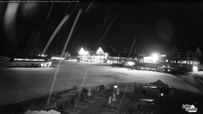 Webcam Lake Louise: Lodge of ten peaks