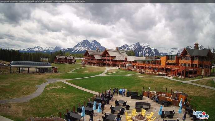 Webcam Lake Louise: Lodge of ten peaks