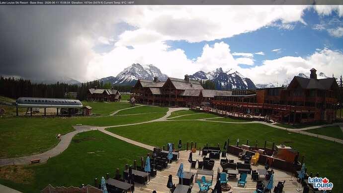 Webcam Lake Louise: Lodge of ten peaks