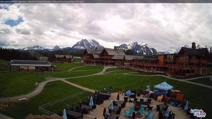 Webcam Lake Louise: Lodge of ten peaks
