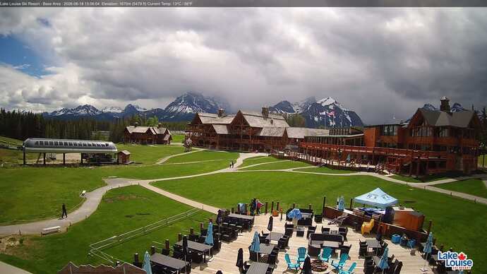 Webcam Lake Louise: Lodge of ten peaks