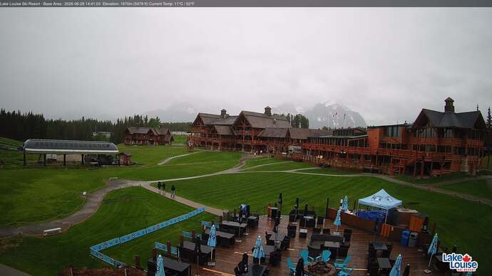 Webcam Lake Louise: Lodge of ten peaks