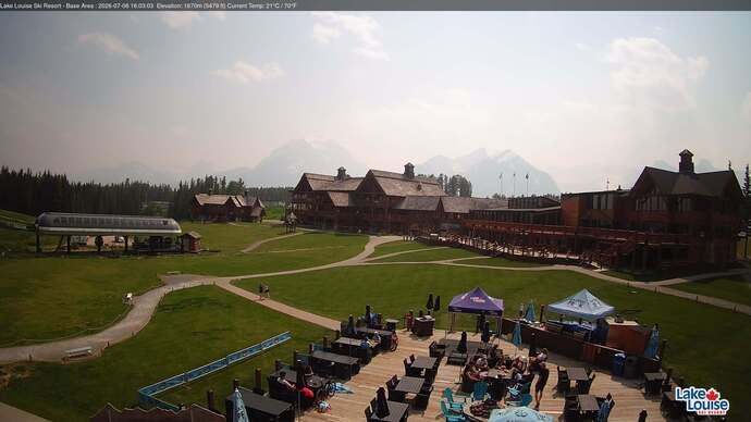 Webcam Lake Louise: Lodge of ten peaks