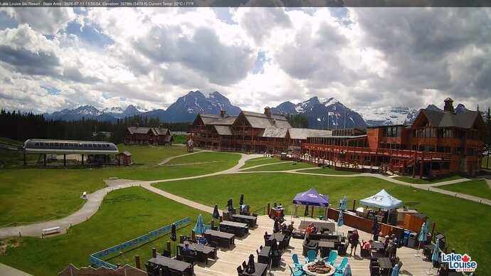 Webcam Lake Louise: Lodge of ten peaks