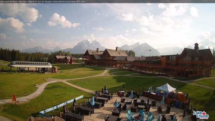 Webcam Lake Louise: Lodge of ten peaks