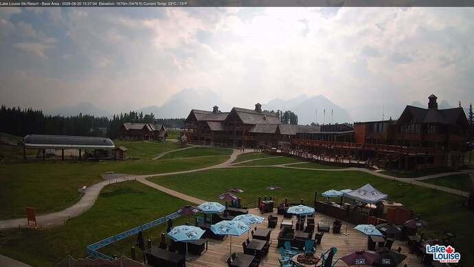 Webcam Lake Louise: Lodge of ten peaks