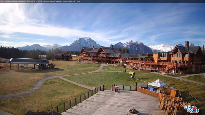 Webcam Lake Louise: Lodge of ten peaks
