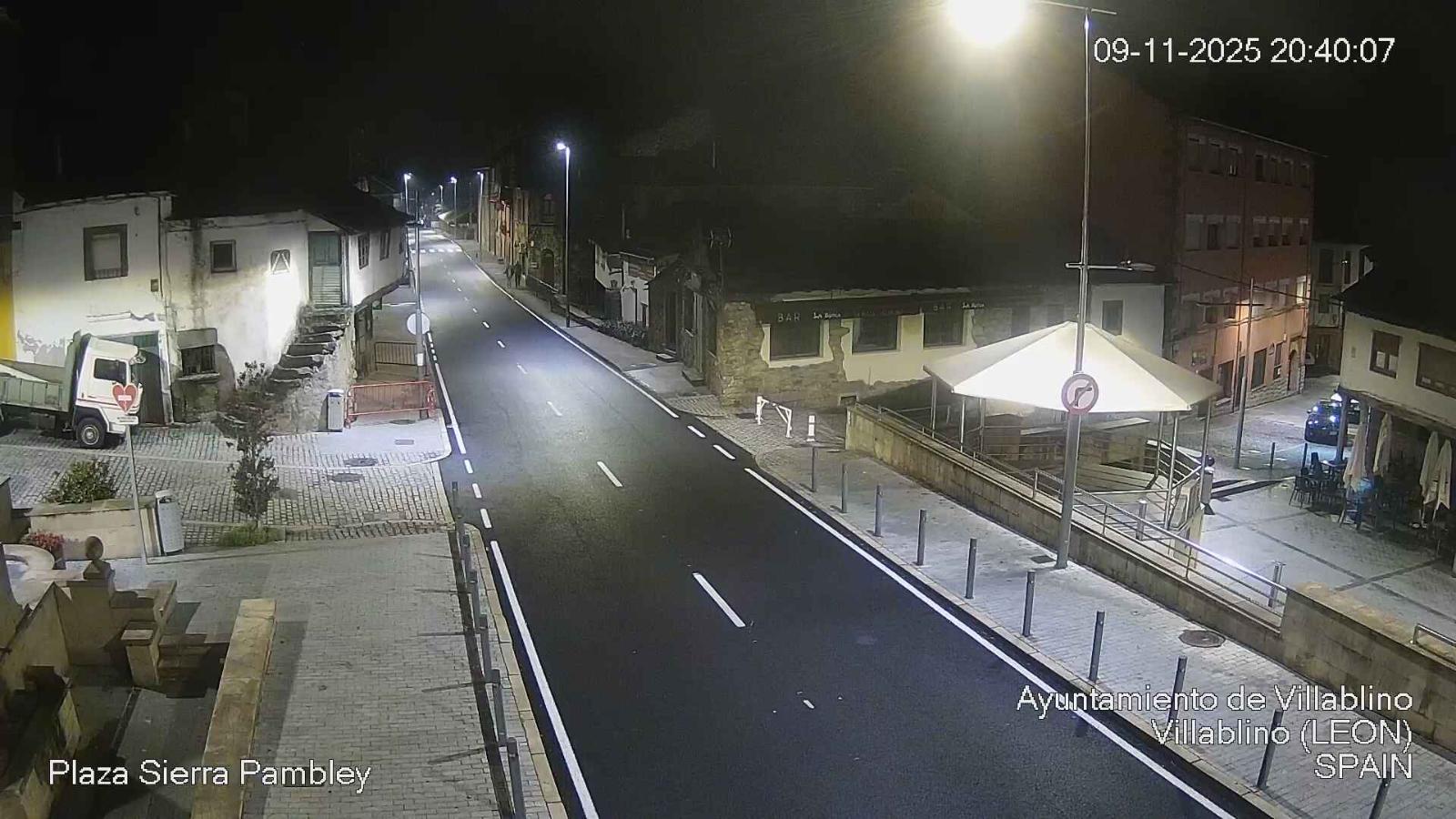 Webcam Leitariegos: Plaza Sierra Pambley