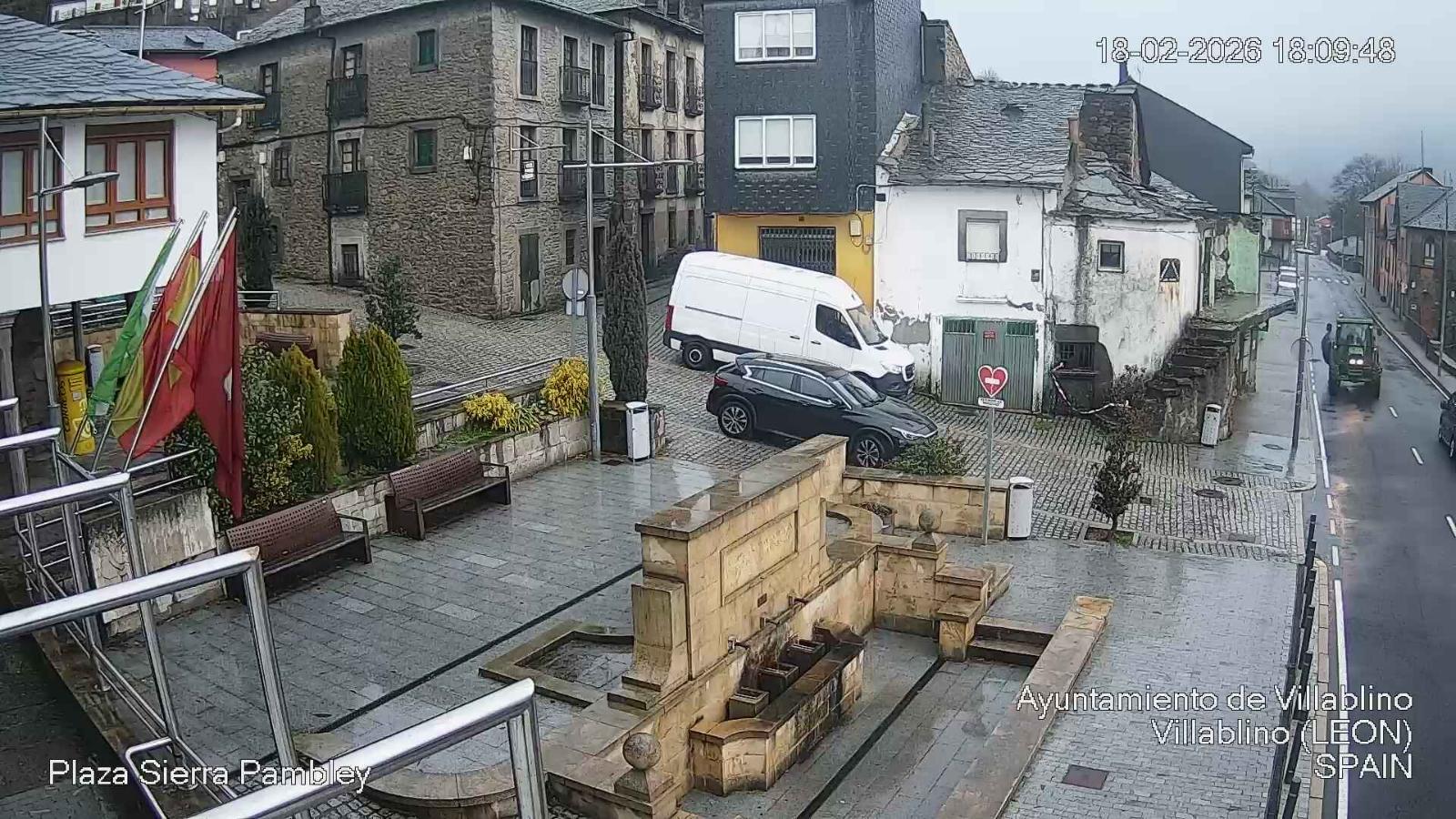 Webcam Leitariegos: Plaza Sierra Pambley