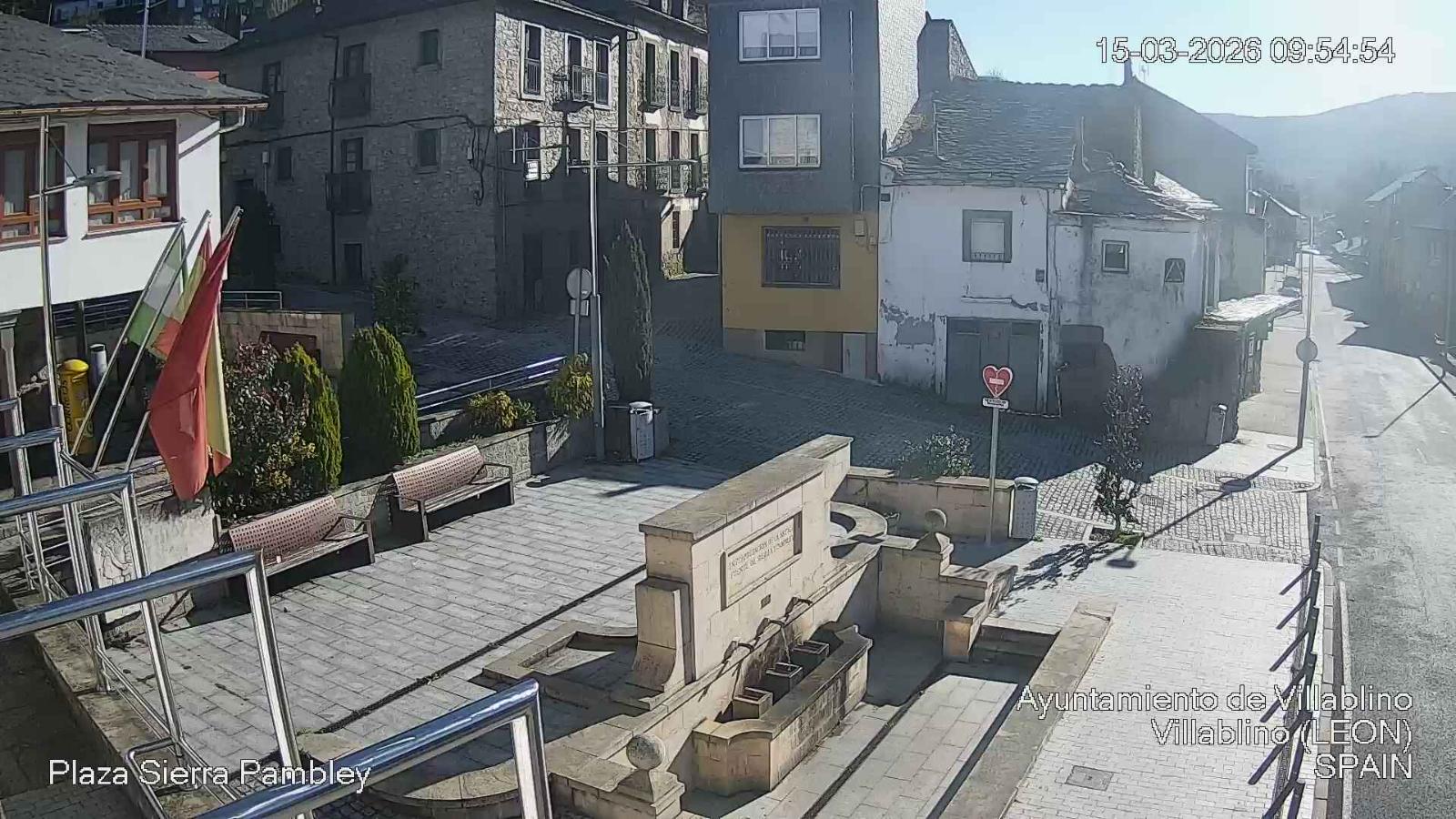 Webcam Leitariegos: Plaza Sierra Pambley