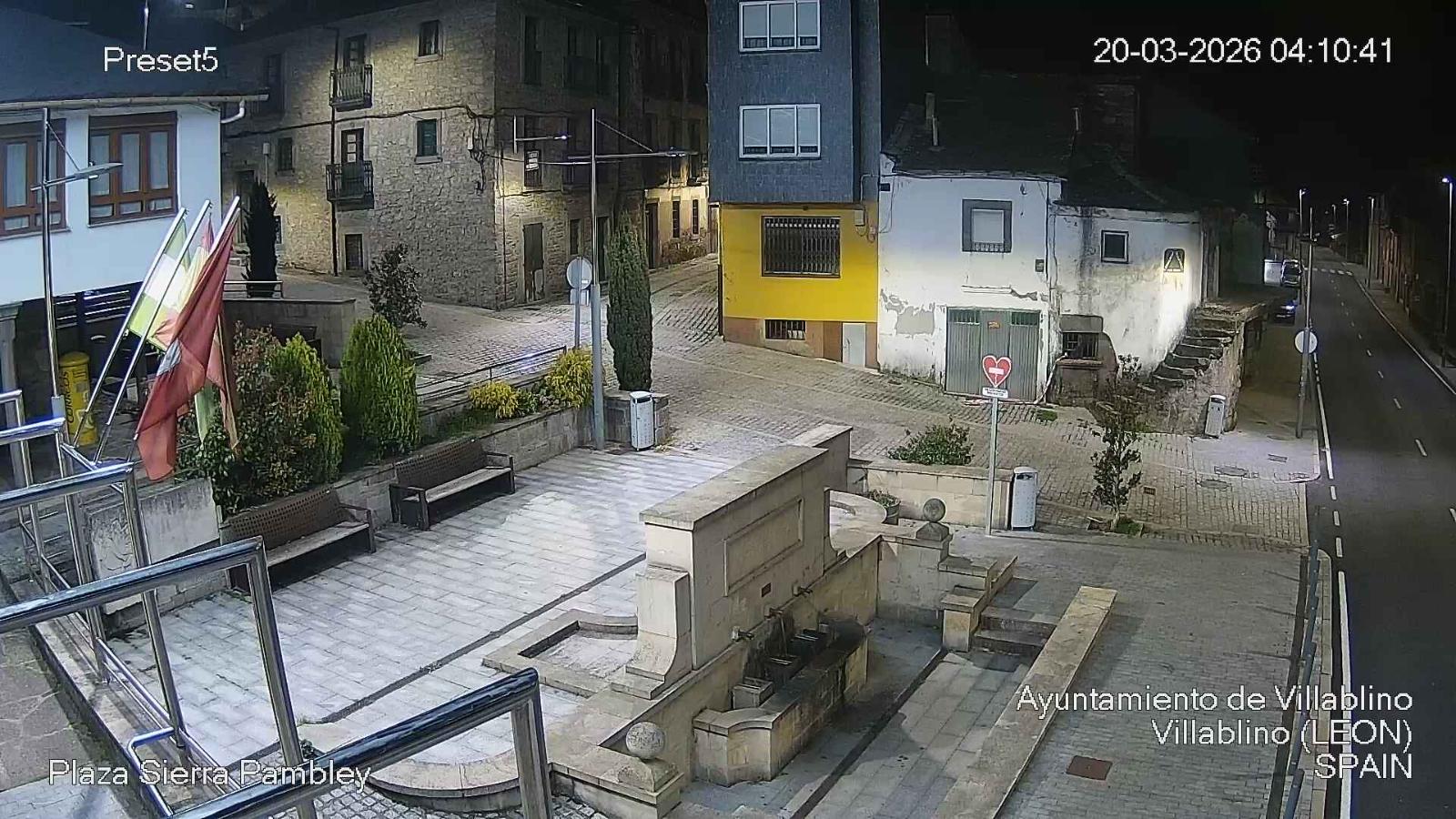 Webcam Leitariegos: Plaza Sierra Pambley