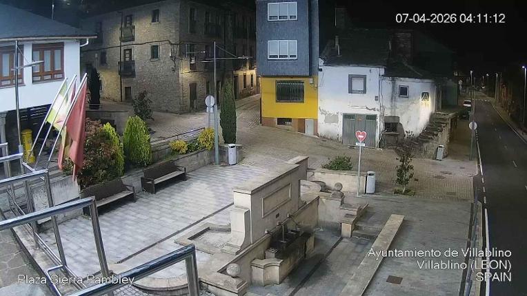 Webcam Leitariegos: Plaza Sierra Pambley