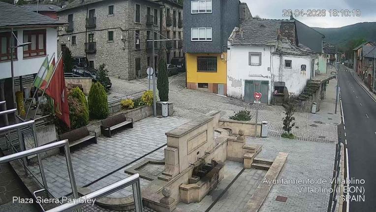 Webcam Leitariegos: Plaza Sierra Pambley