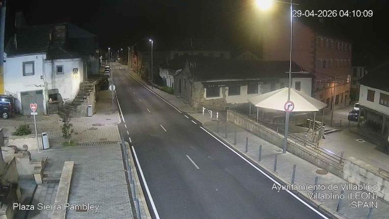 Webcam Leitariegos: Plaza Sierra Pambley