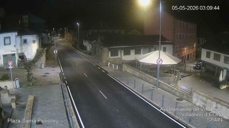 Webcam Leitariegos: Plaza Sierra Pambley