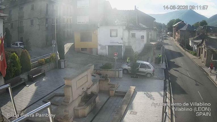 Webcam Leitariegos: Plaza Sierra Pambley