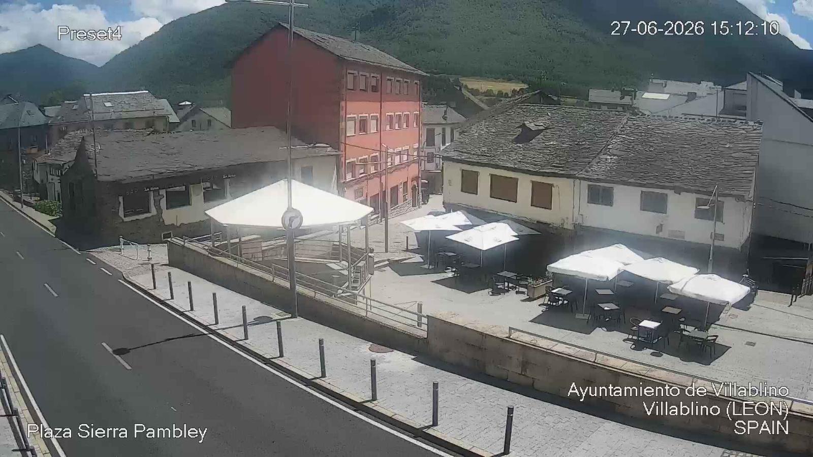 Webcam Leitariegos: Plaza Sierra Pambley