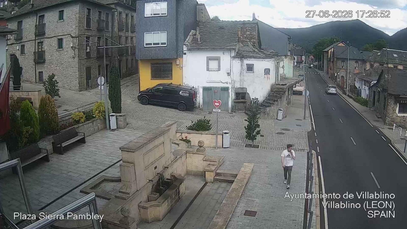 Webcam Leitariegos: Plaza Sierra Pambley