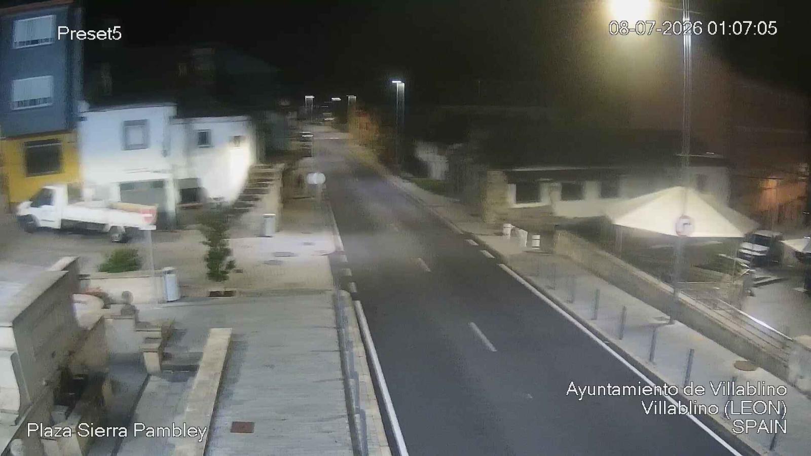 Webcam Leitariegos: Plaza Sierra Pambley