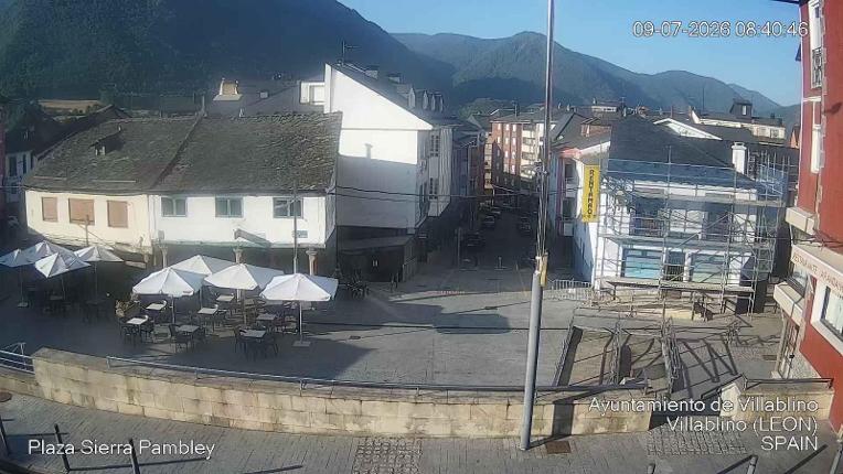 Webcam Leitariegos: Plaza Sierra Pambley