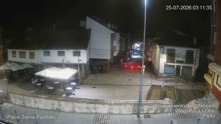 Webcam Leitariegos: Plaza Sierra Pambley