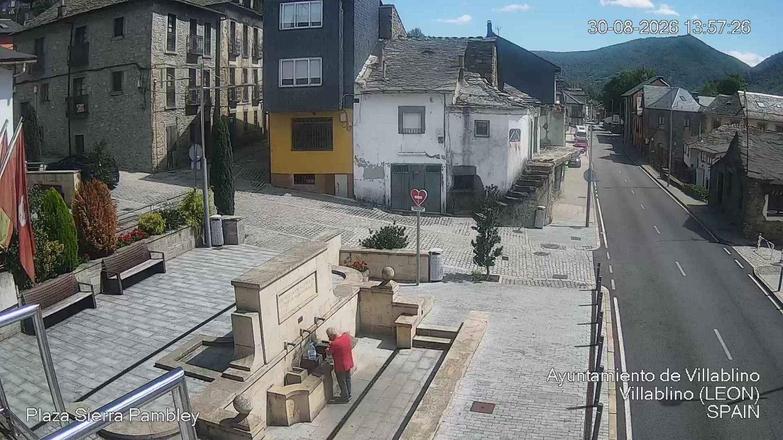 Webcam Leitariegos: Plaza Sierra Pambley