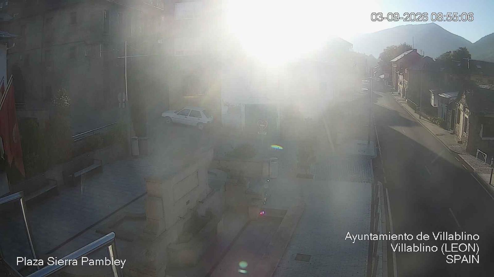 Webcam Leitariegos: Plaza Sierra Pambley