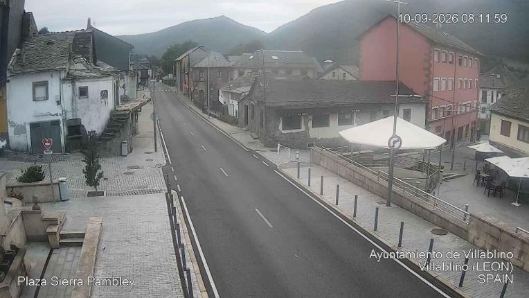 Webcam Leitariegos: Plaza Sierra Pambley