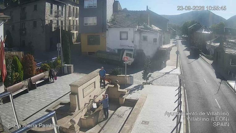 Webcam Leitariegos: Plaza Sierra Pambley