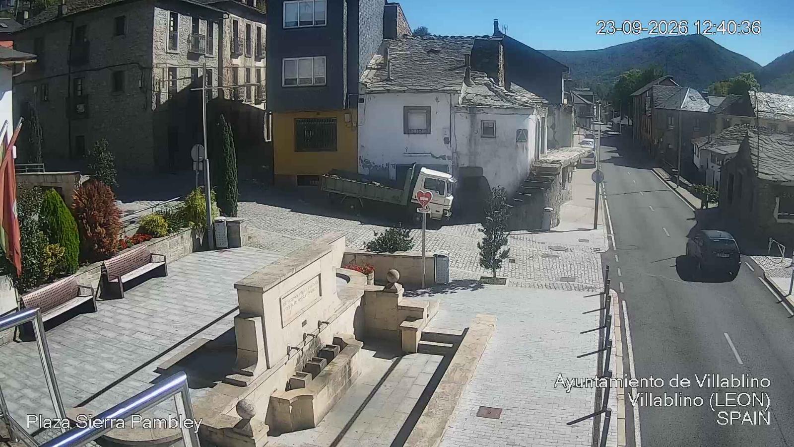 Webcam Leitariegos: Plaza Sierra Pambley
