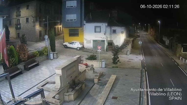Webcam Leitariegos: Plaza Sierra Pambley