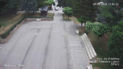 Leitariegos: Plaza de Luis Mateo (aytovillablino.com)