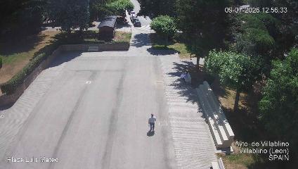 Leitariegos: Plaza de Luis Mateo (aytovillablino.com)